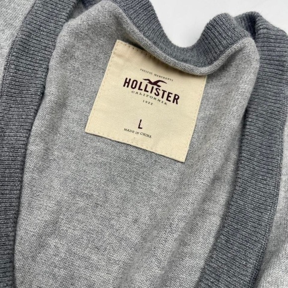 VTG Y2K Hollister Grey + Pink Sweater Cardigan Button Down Women's Size Large - Picture 3 of 7